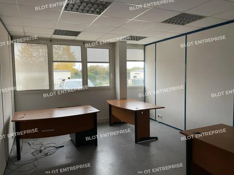Bureau dans Bruz à vendre - Photo de l’immeuble – Image 3 sur 3