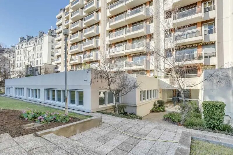 33 Rue Censier, Paris à louer - Photo de l’immeuble – Image 3 sur 9