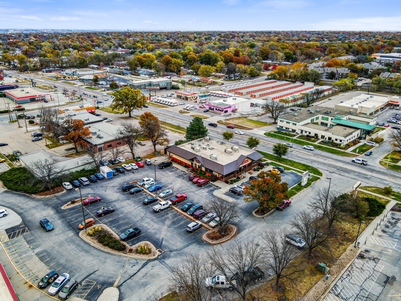633 N 48th St, Lincoln, NE à louer - Aérien – Image 2 sur 5