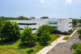 Plus de détails pour 2 Industrial Way W, Eatontown, NJ - Bureau, Bureau/Médical à louer