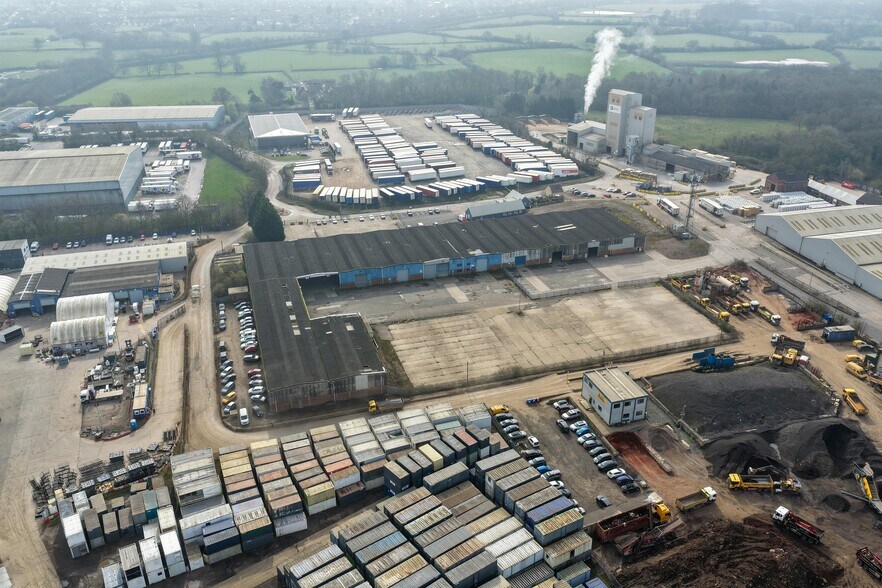 Griff Ln, Nuneaton à louer - Photo de l’immeuble – Image 3 sur 6