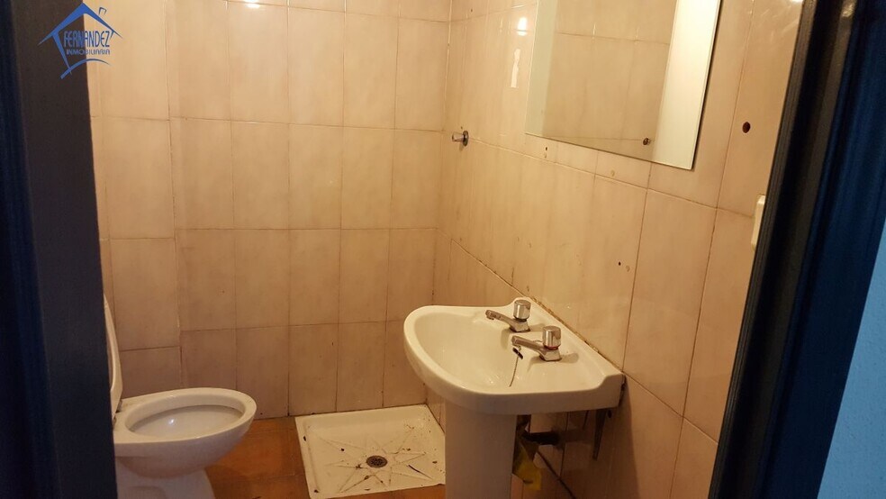 Local commercial dans Cáceres à vendre - Photo de l’immeuble – Image 2 sur 4