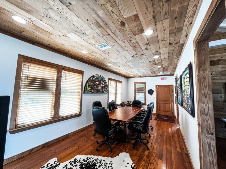 2225 Crockett St, Houston, TX à louer - Photo intérieure – Image 2 sur 6