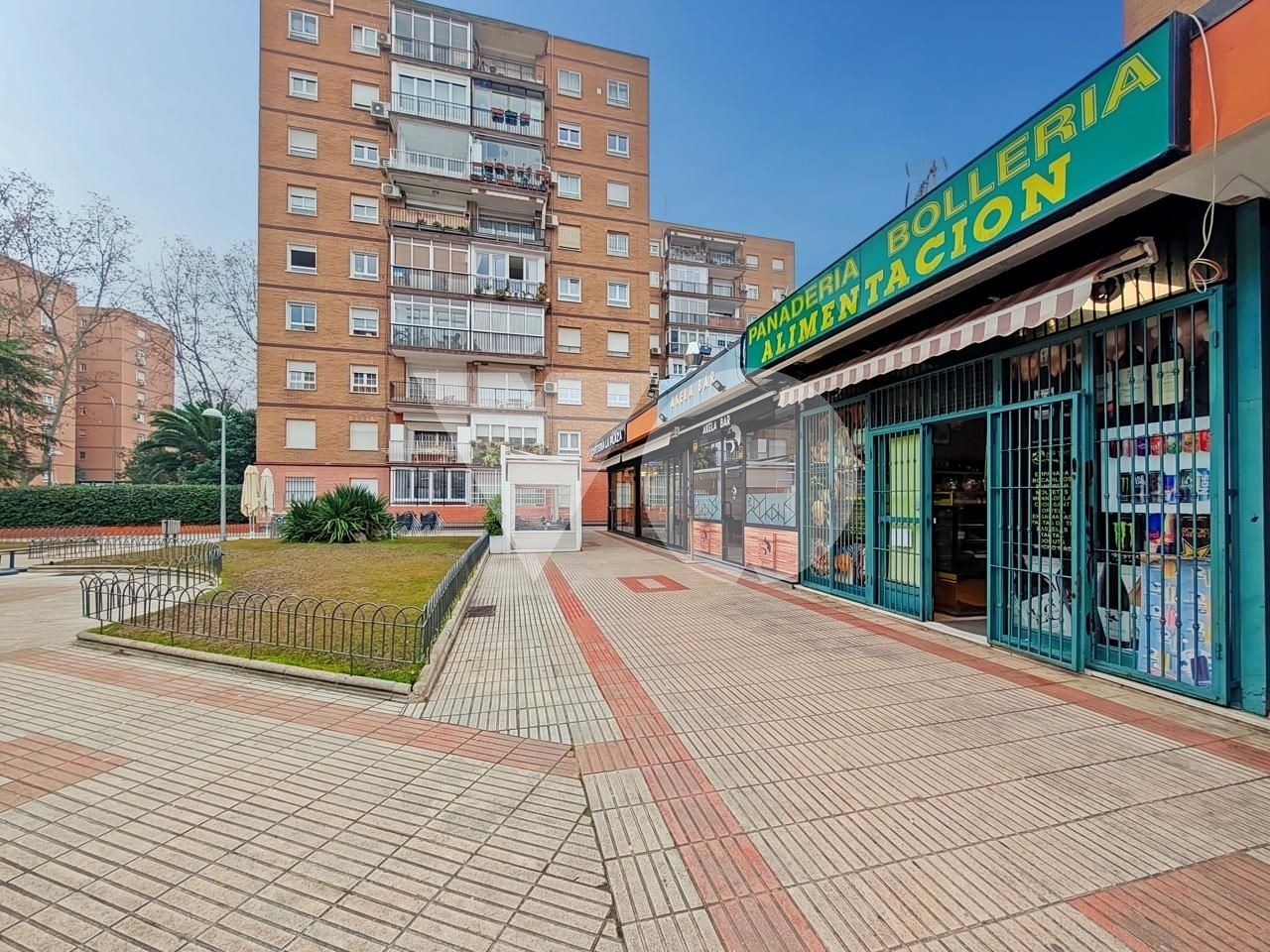 Local commercial dans Madrid, Madrid à louer Photo intérieure– Image 1 sur 3