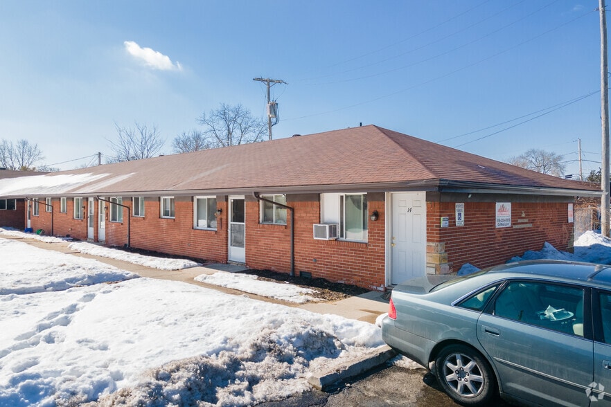 4337 Hill Ave, Toledo, OH à vendre - Photo principale – Image 1 sur 14