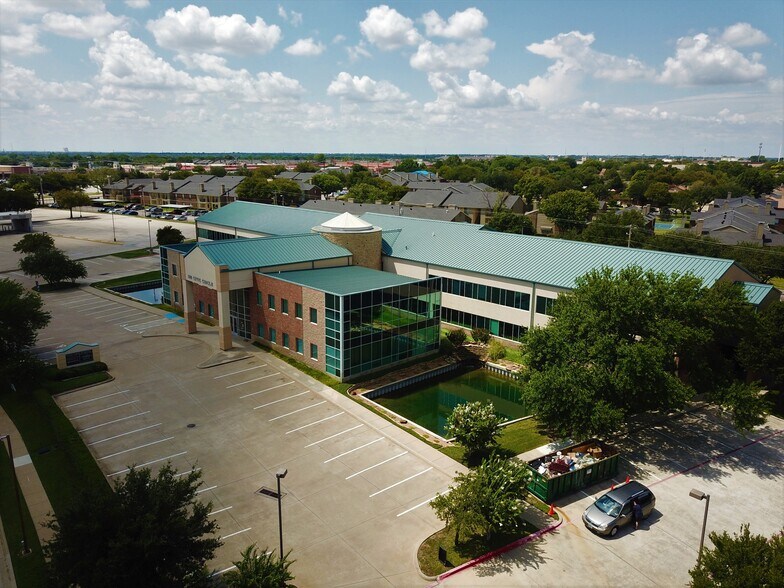 190 Civic Cir, Lewisville, TX à louer - Photo de l’immeuble – Image 1 sur 8