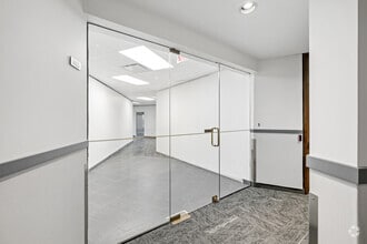 6555 Boul Métropolitain E, Montréal, QC à louer Photo intérieure– Image 1 sur 6
