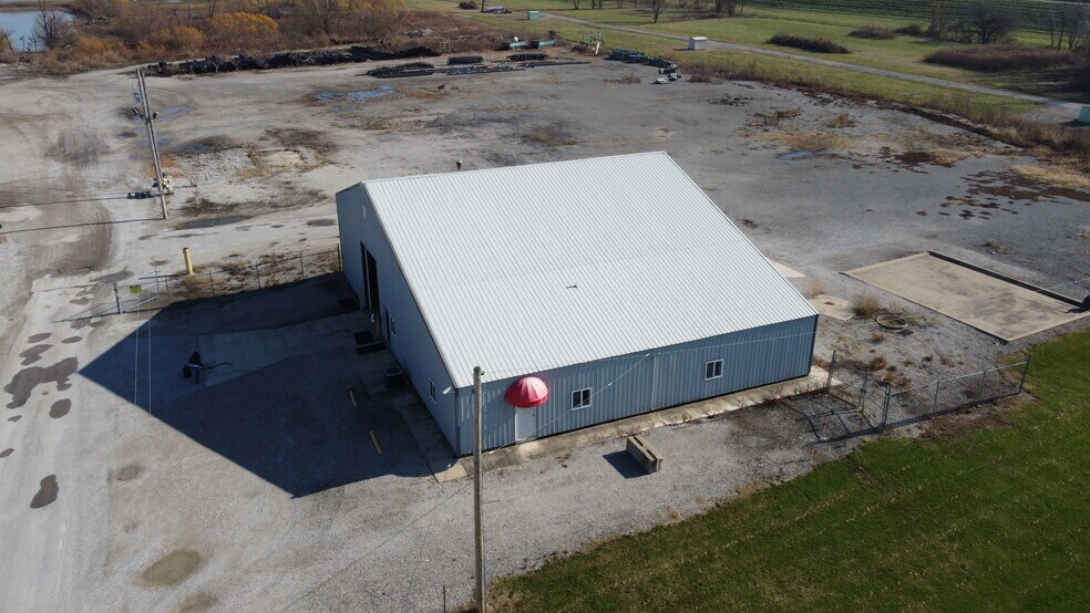 2324 Kearbey Ln, South Roxana, IL à louer - Photo de l’immeuble – Image 3 sur 6