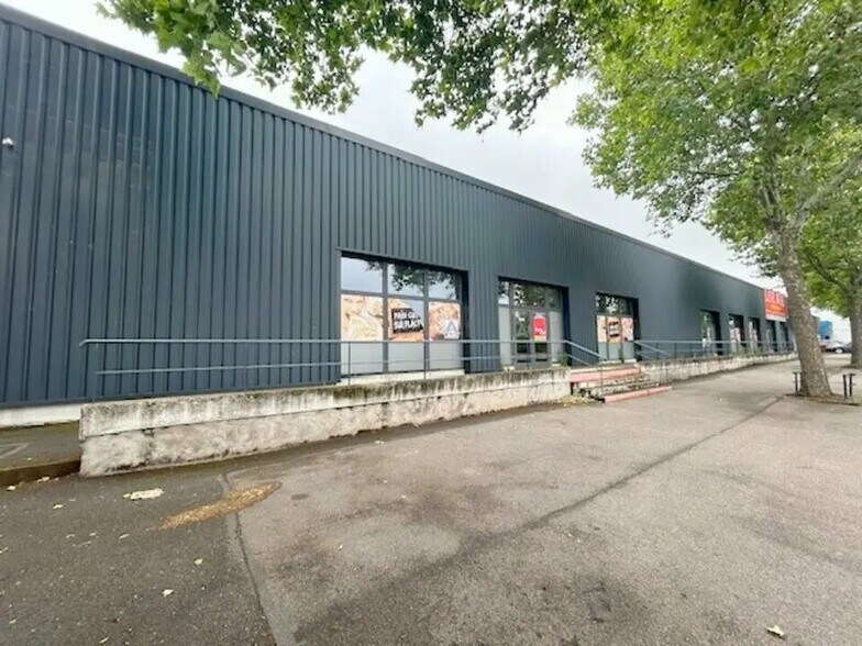 Local commercial dans Nancy à louer - Photo de l’immeuble – Image 2 sur 7