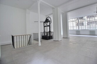 4 Rue Martel, Paris à louer Photo intérieure– Image 1 sur 7