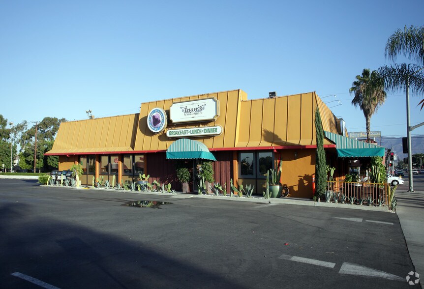 4249 Maine Ave, Baldwin Park, CA à louer - Photo de l’immeuble – Image 2 sur 5