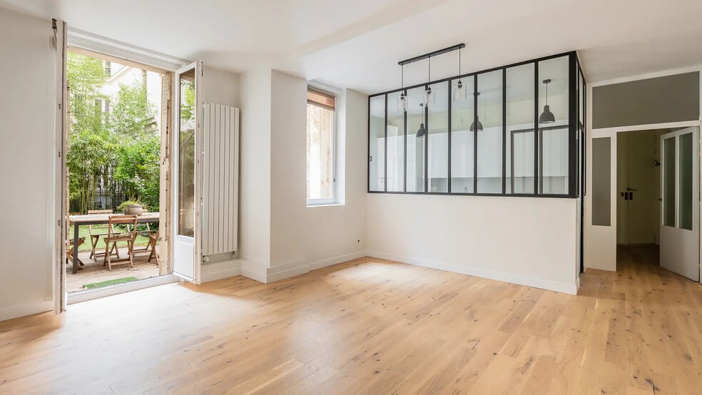 Bureau dans Paris à vendre - Photo de l’immeuble – Image 2 sur 25