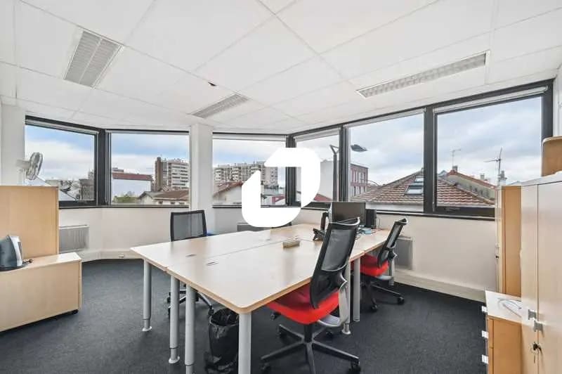 75 Rue Guy Moquet, Malakoff à louer - Photo de l’immeuble – Image 1 sur 16