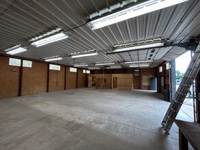 3619 Engle Rd, Fort Wayne, IN à louer Photo intérieure– Image 1 sur 3
