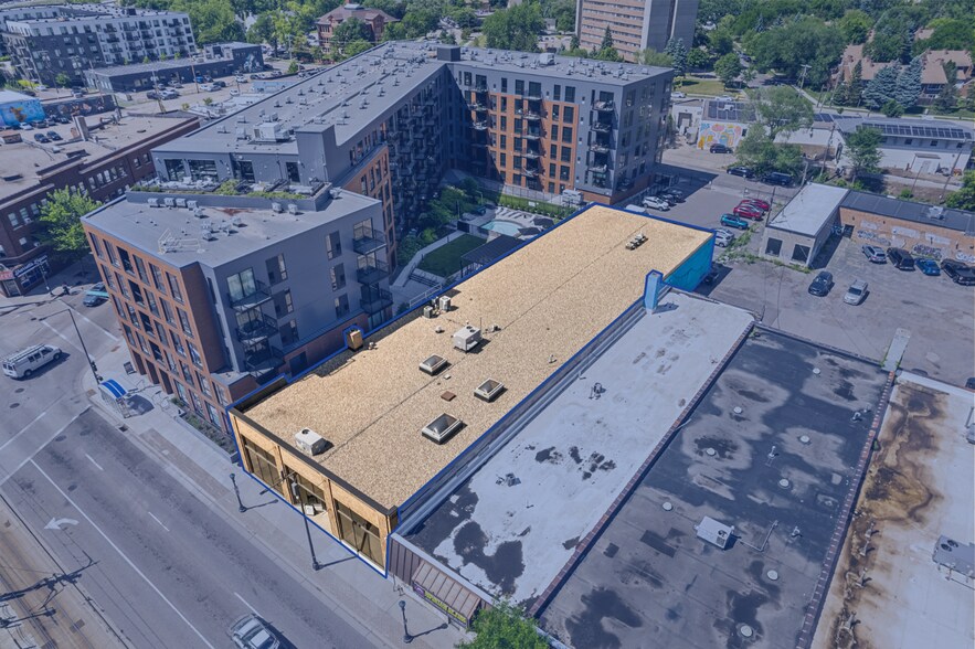 2375 W University Ave, Saint Paul, MN à vendre - Photo de l’immeuble – Image 2 sur 32