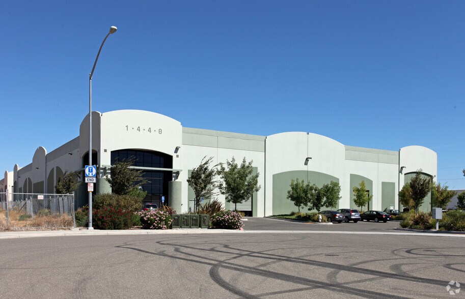 1448 Mariani Ct, Tracy, CA à louer - Photo principale – Image 1 sur 3