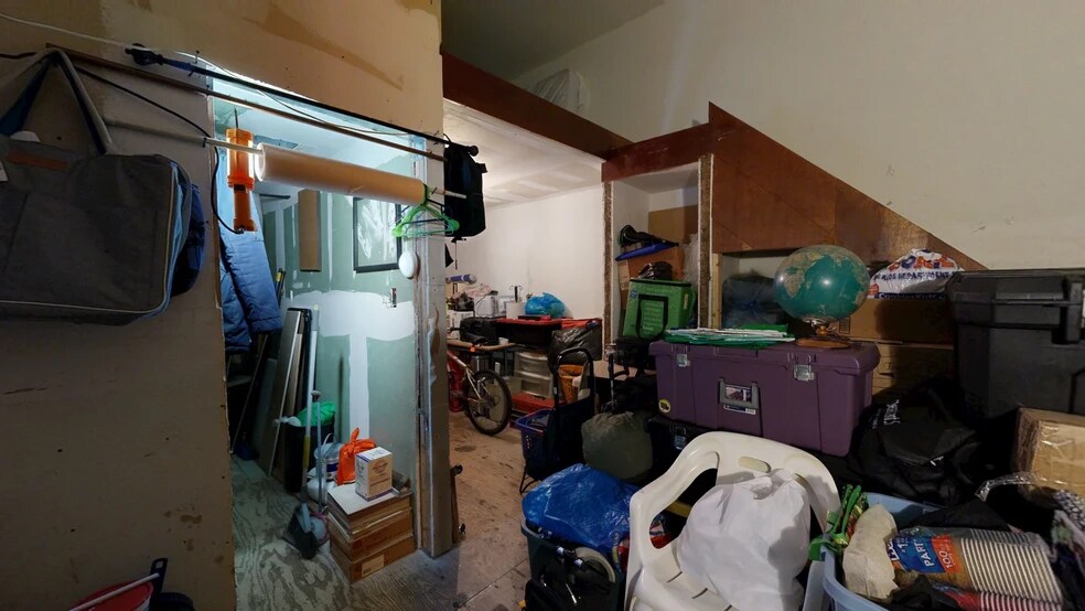 332 Marcus Garvey Blvd, Brooklyn, NY à vendre - Numérisation 3D Matterport – Image 3 sur 31