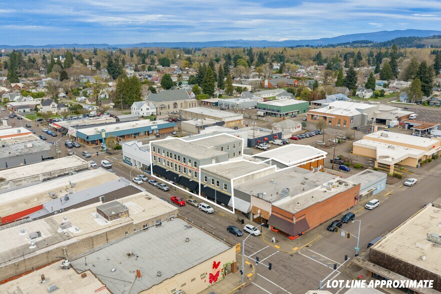 631-671 S Main St, Lebanon, OR à vendre - Photo de l’immeuble – Image 2 sur 14