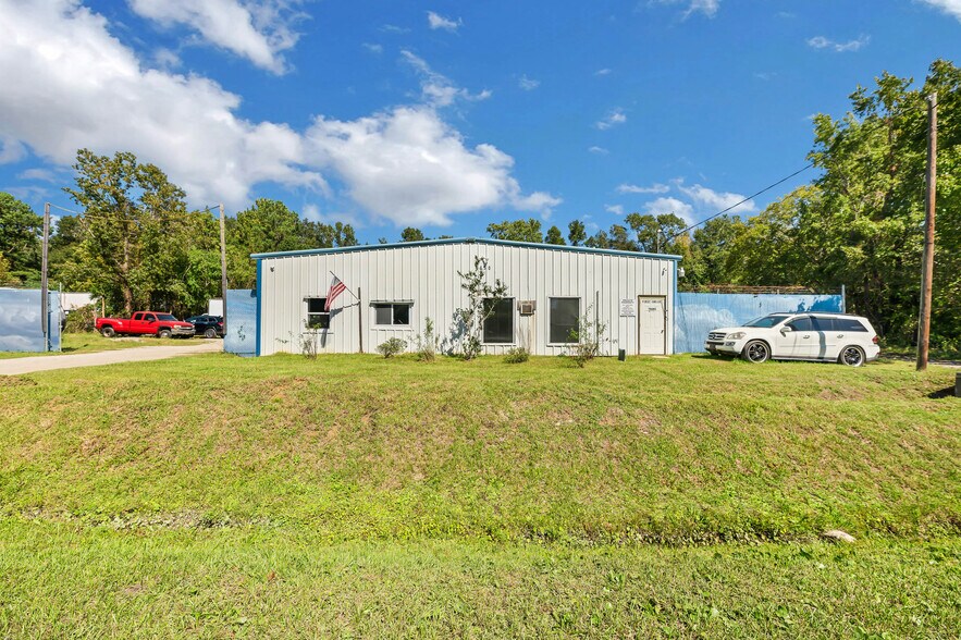 6650 Jet Park Rd, North Charleston, SC à louer - Photo de l’immeuble – Image 2 sur 9
