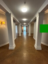 620 12 Ave SW, Calgary, AB à louer Photo intérieure– Image 1 sur 33