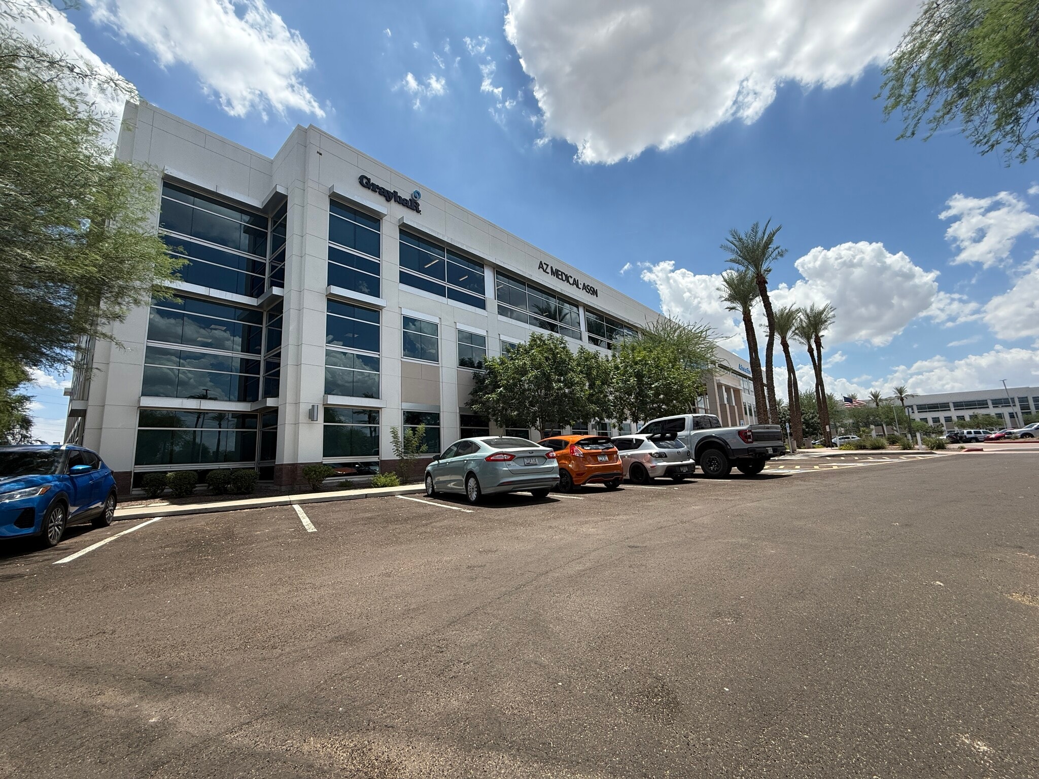 2401 W Peoria Ave, Phoenix, AZ à louer Photo intérieure– Image 1 sur 13