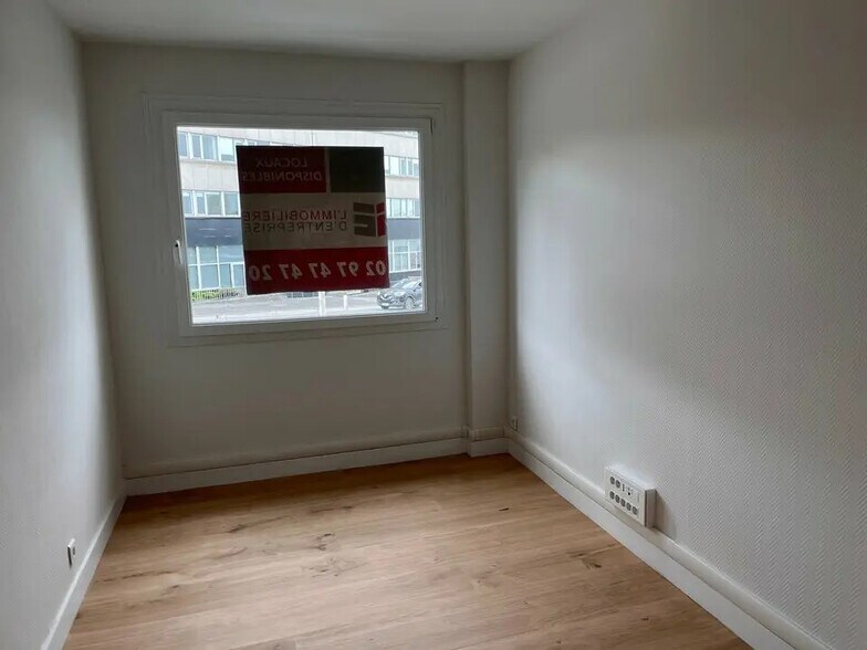 8 Boulevard De La Paix, Vannes à louer - Photo de l’immeuble – Image 2 sur 3