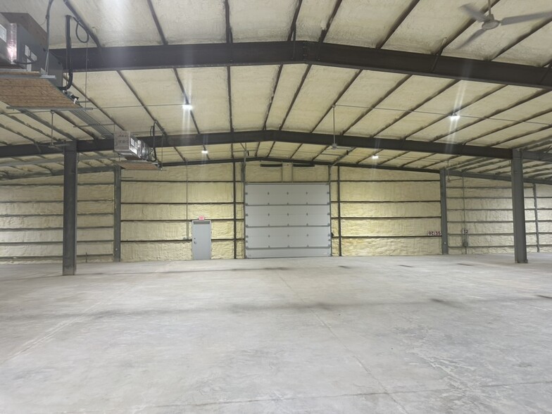 3190 U.S. 69 Access rd, Nederland, TX à louer - Photo de l’immeuble – Image 3 sur 3