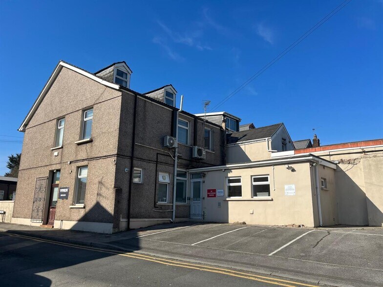 28 Coity Rd, Bridgend à louer - Photo de l’immeuble – Image 2 sur 2