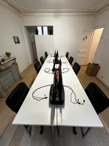 Bureau dans Paris à louer - Photo de l’immeuble – Image 2 sur 9
