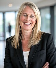 Shelley Gill