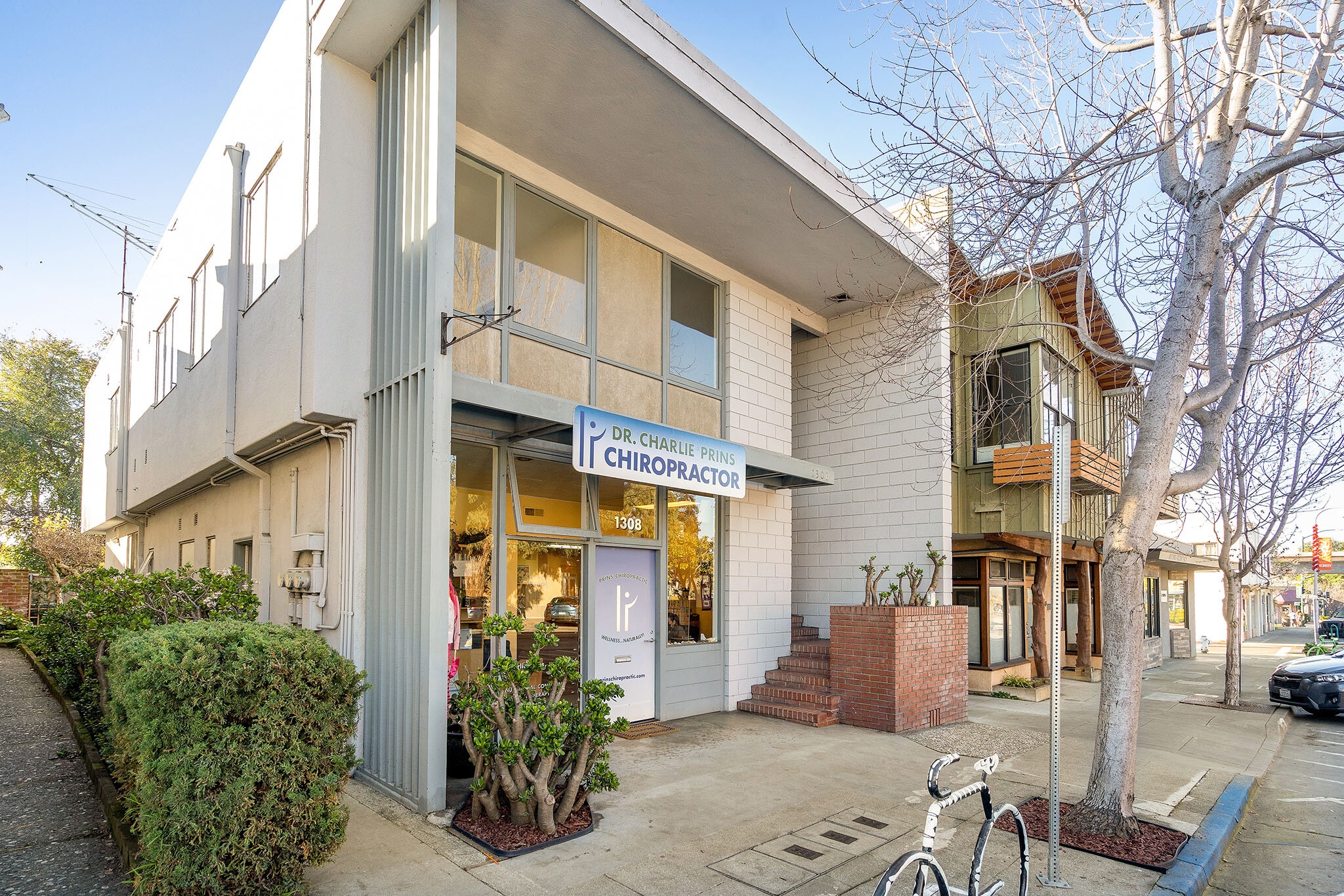 1306-1308 Solano Ave, Albany, CA à louer Photo principale– Image 1 sur 19