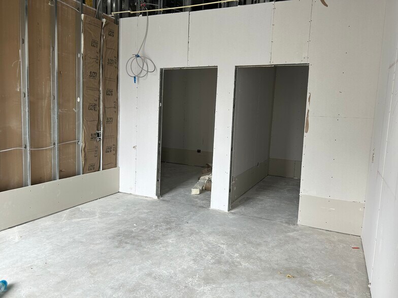 2255 Dunn Ave, Jacksonville, FL à louer - Photo intérieure – Image 3 sur 10