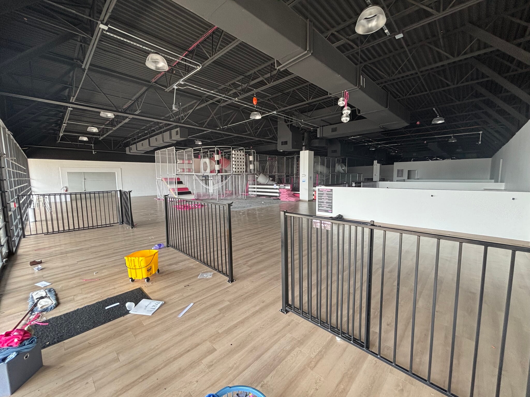 11925 Southwest Fwy, Stafford, TX à louer Photo intérieure– Image 1 sur 12