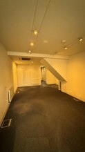 66 Princedale Rd, Londres à louer Photo intérieure– Image 2 sur 2