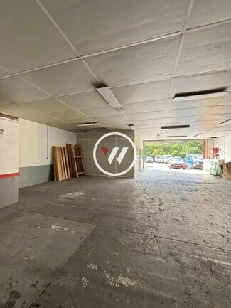 Plus de détails pour Bureau, Industriel/Logistique à louer