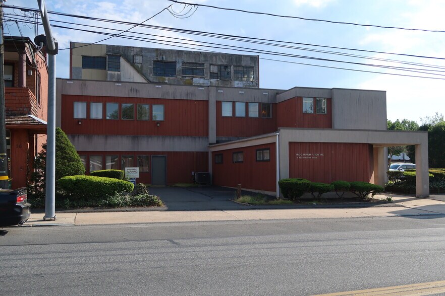 20 W Lancaster Ave, Shillington, PA à louer - Photo de l’immeuble – Image 2 sur 25