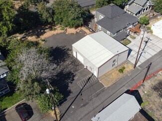 Plus de détails pour 615 E 4th St, The Dalles, OR - Industriel/Logistique à vendre