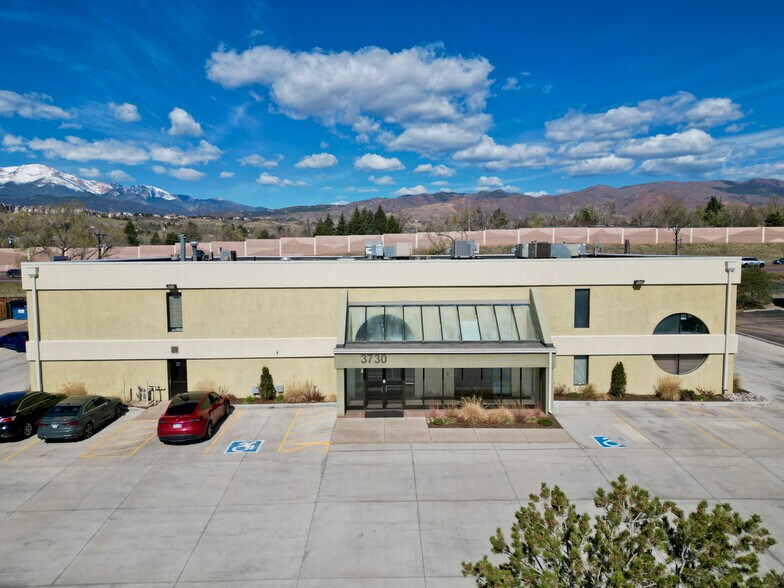 3730 Sinton Rd, Colorado Springs, CO à louer - Photo de l’immeuble – Image 3 sur 19