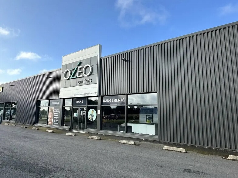 Local commercial dans La Chapelle-des-Fougeretz à louer - Photo de l’immeuble – Image 2 sur 9