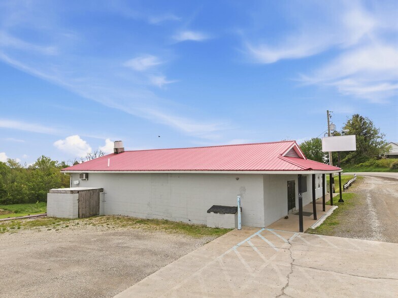 52230 State Route 800, Malaga, OH à vendre - Photo de l’immeuble – Image 3 sur 22