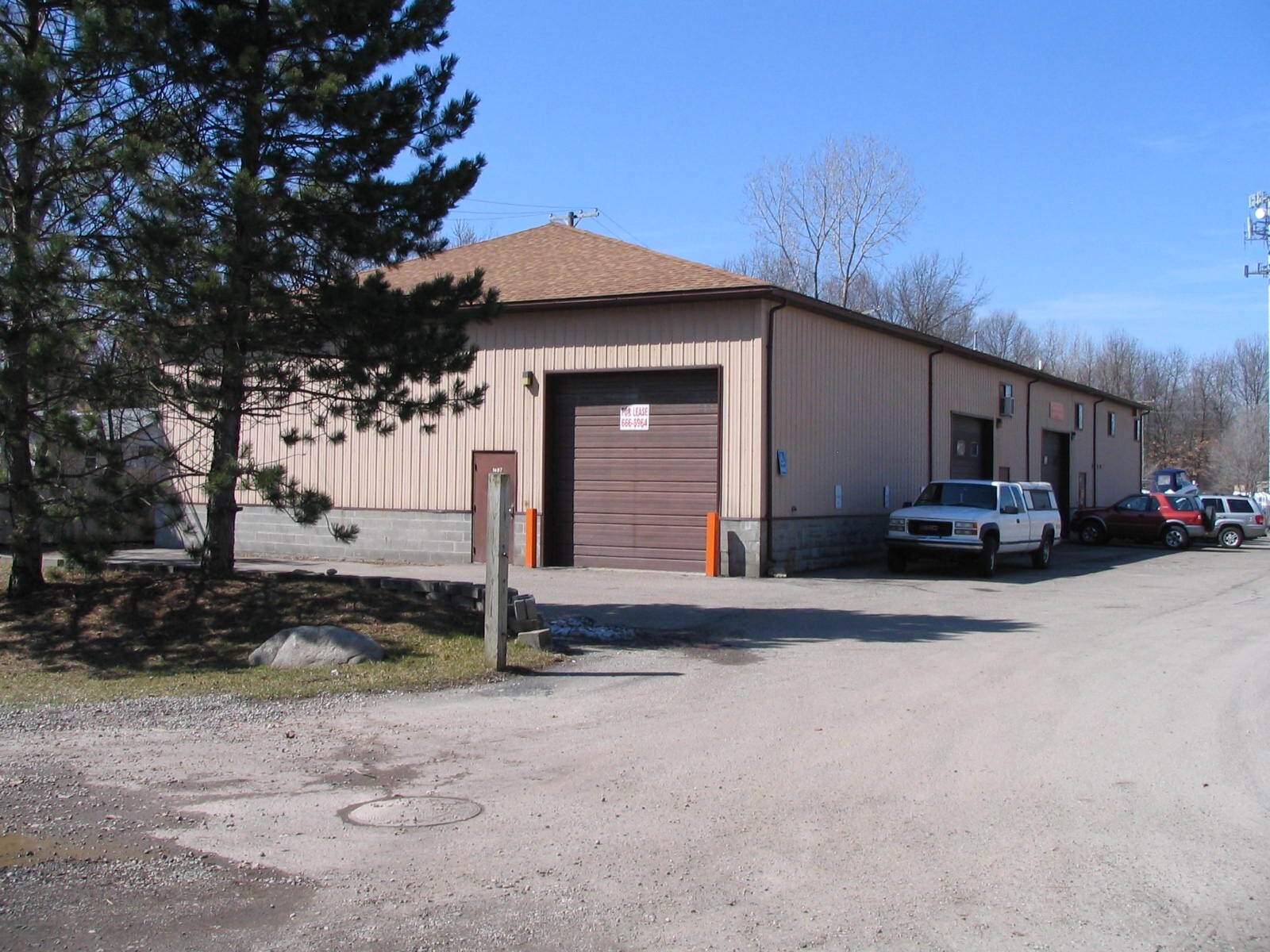 1497-1509 Tull Dr, Waterford, MI à vendre Photo principale– Image 1 sur 4