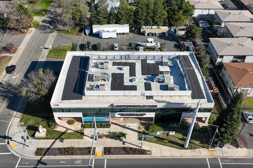 7200 Fair Oaks Blvd, Carmichael, CA à vendre - Aérien – Image 2 sur 15