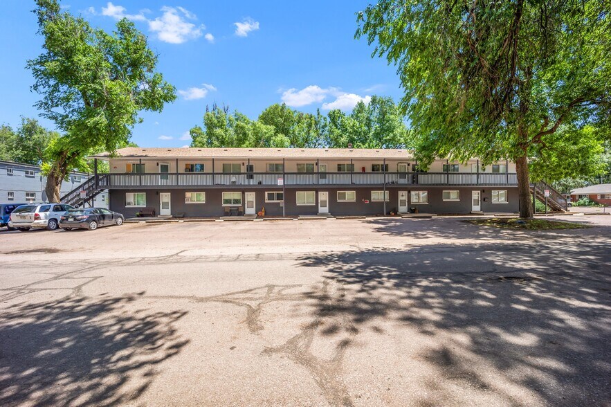 1415 S Corona Ave, Colorado Springs, CO à vendre - Photo de l’immeuble – Image 1 sur 22