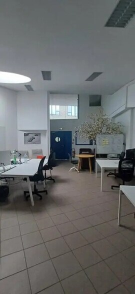 Bureau dans Hérouville-Saint-Clair à louer - Photo de l’immeuble – Image 3 sur 10