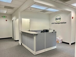 7061 Deepage Dr, Columbia, MD à louer Photo intérieure– Image 2 sur 4