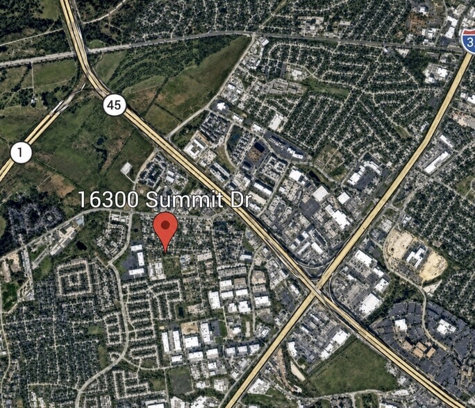16300 Summit Dr, Austin, TX à louer - Photo principale – Image 1 sur 9