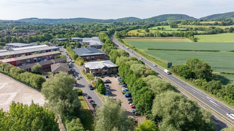 Bedford St, Petersfield à vendre - Photo de l’immeuble – Image 2 sur 14