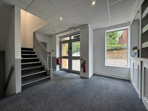 Hughenden Rd, High Wycombe à louer Hall d’entrée– Image 2 sur 3