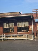 5015-5025 Colorado Ave S, Seattle, WA à louer Photo de l’immeuble– Image 2 sur 9