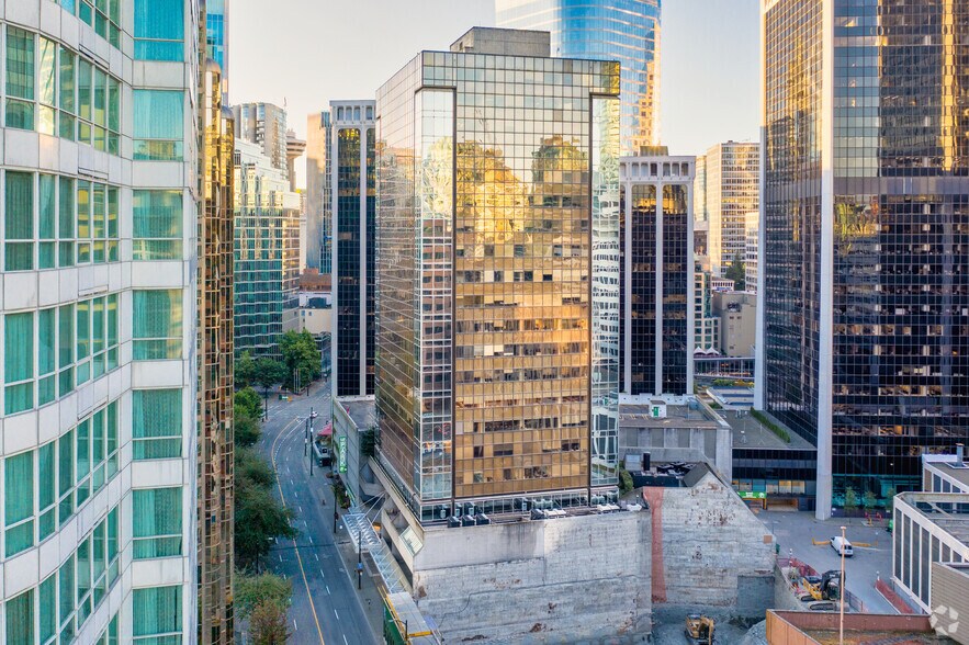 1050 W Pender St, Vancouver, BC à louer - Photo principale – Image 1 sur 6